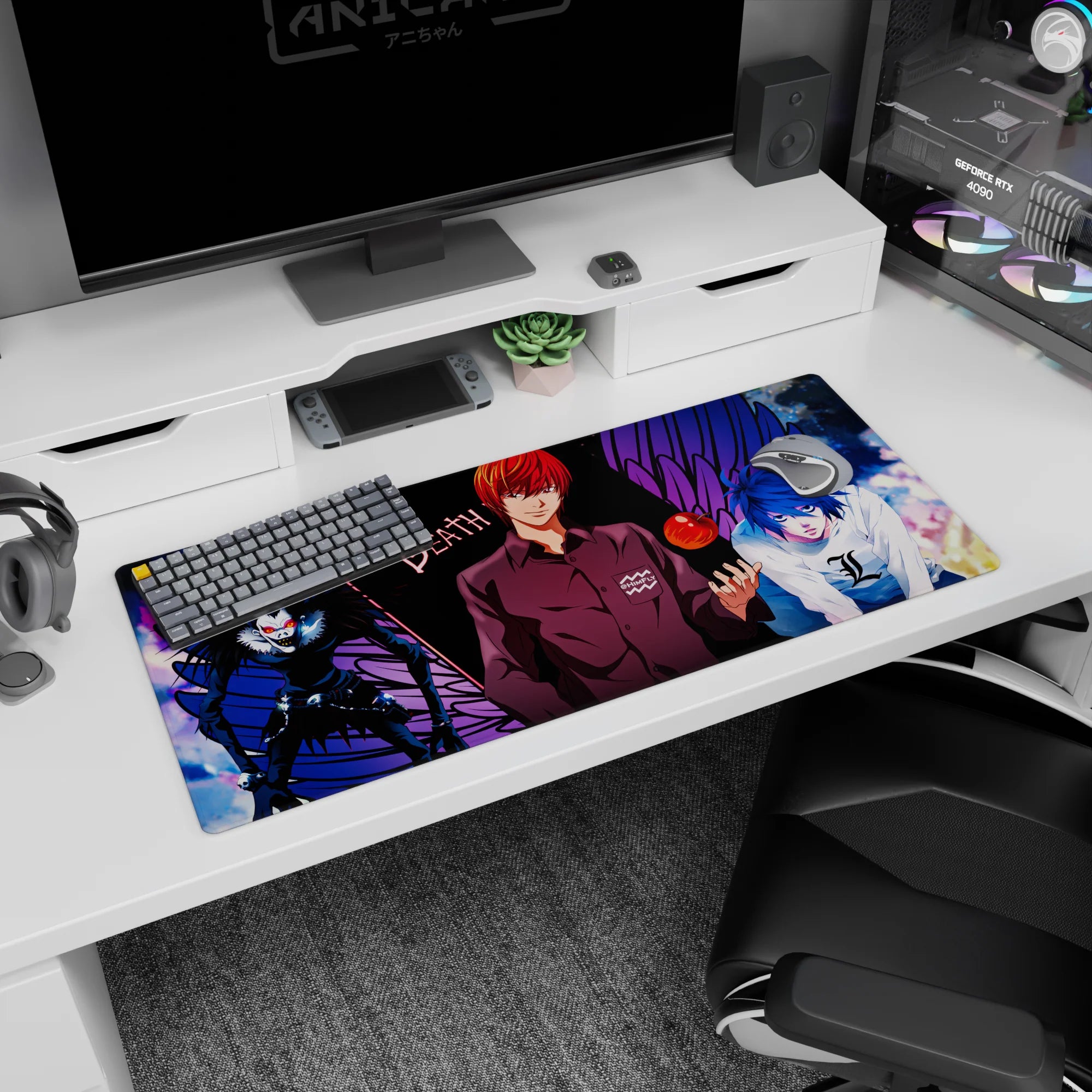 Light Yagami smirking with Ryuk and L close-up on a 36x16 inches anime desk pad.