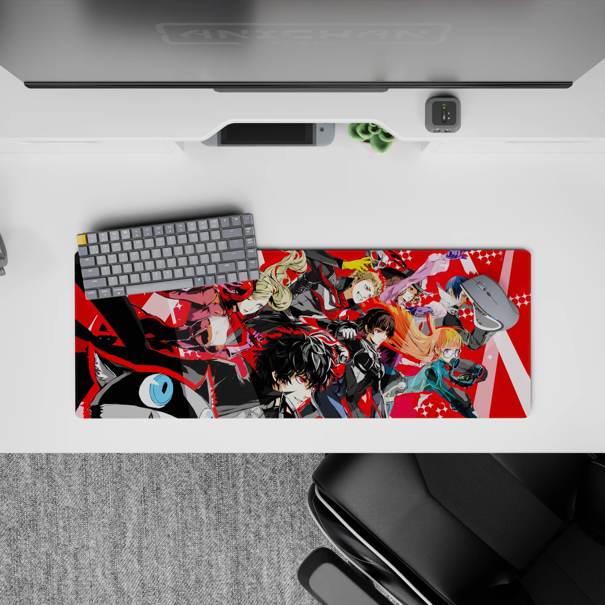 Anime mouse pad 32x12 inches featuring Persona 5 Royal Phantom Thieves squad with Joker, Ann, Ryuji, Makoto, and Futaba.