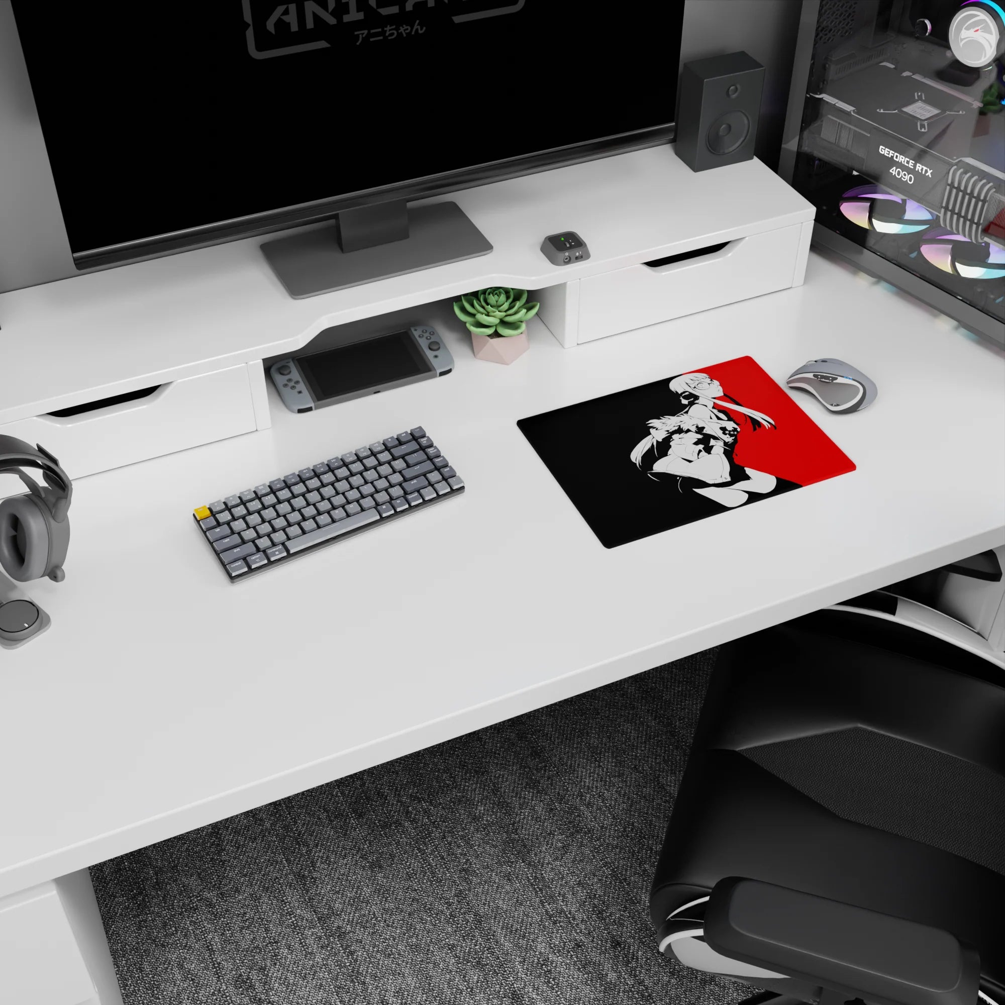 Futaba Sakura from Persona 5 on a 14x10-inch mouse pad, red and black cyberpunk design, perfect for anime fans.