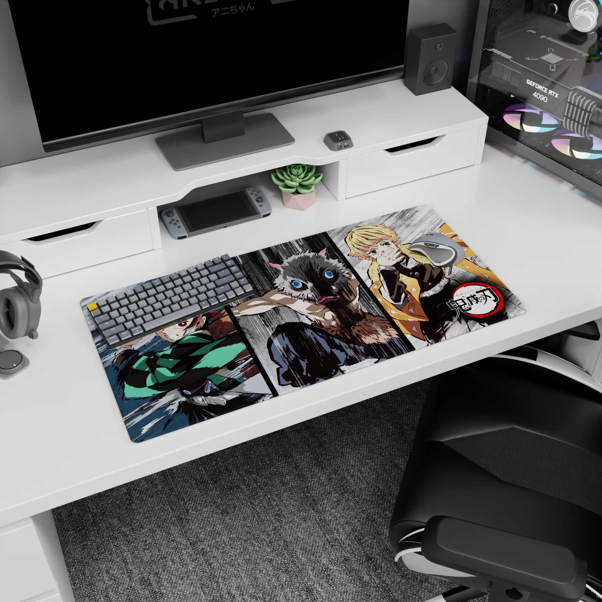 Demon Slayer mouse pad 32x16 inches featuring Tanjiro, Inosuke, Zenitsu in dynamic sketch-style brawl, perfect for fans.