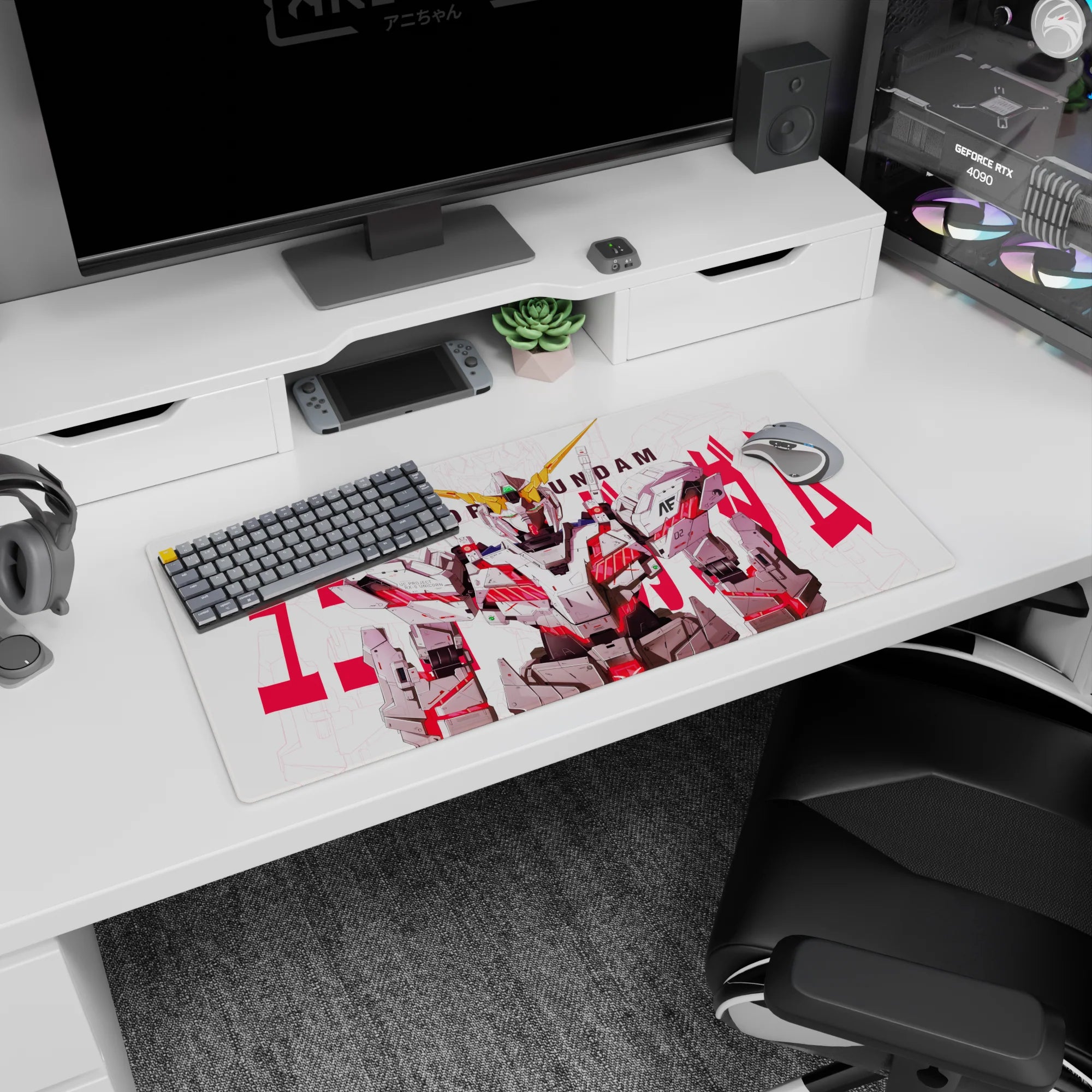 32x16 inches anime mouse pad featuring RX-0 Unicorn Gundam staring forward, gold V-fin and red lines.