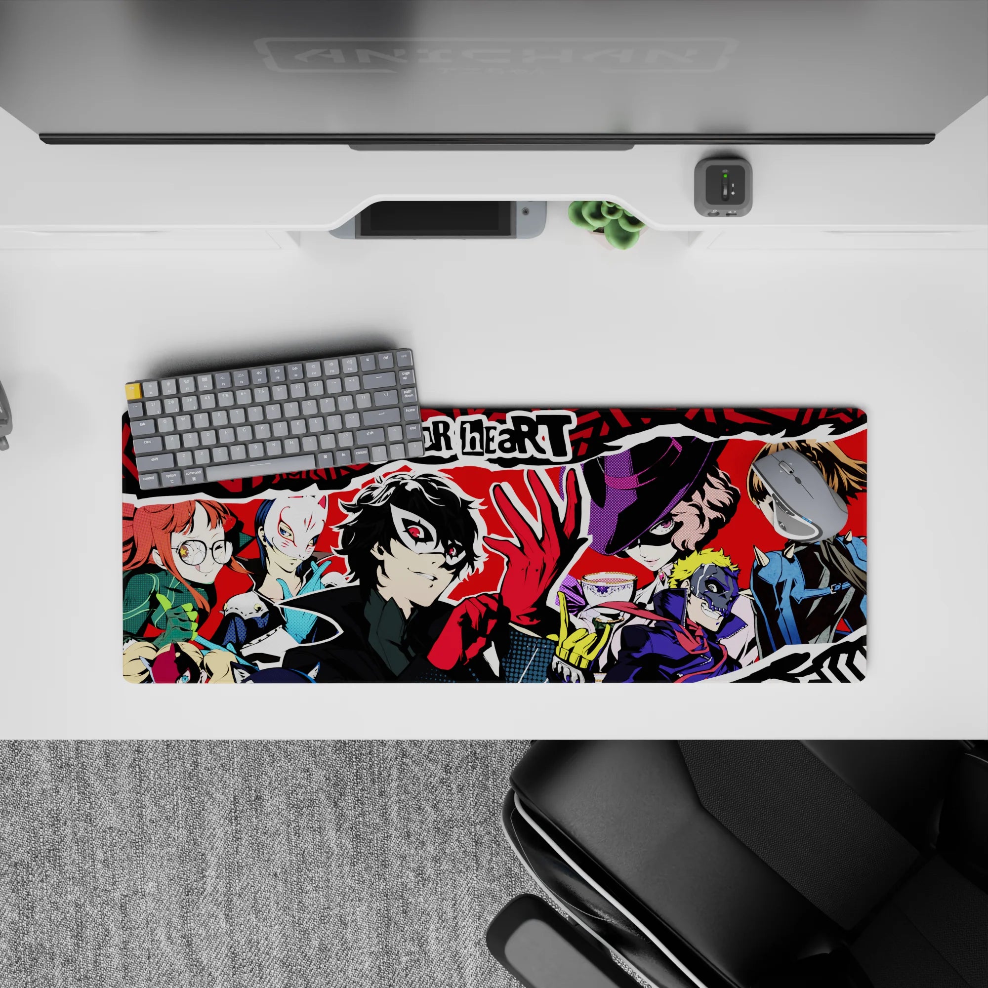 Mouse pad 32x12 inches featuring Persona 5 characters: Joker, Mona, Ann, Futaba. Vibrant colors, pop art style.