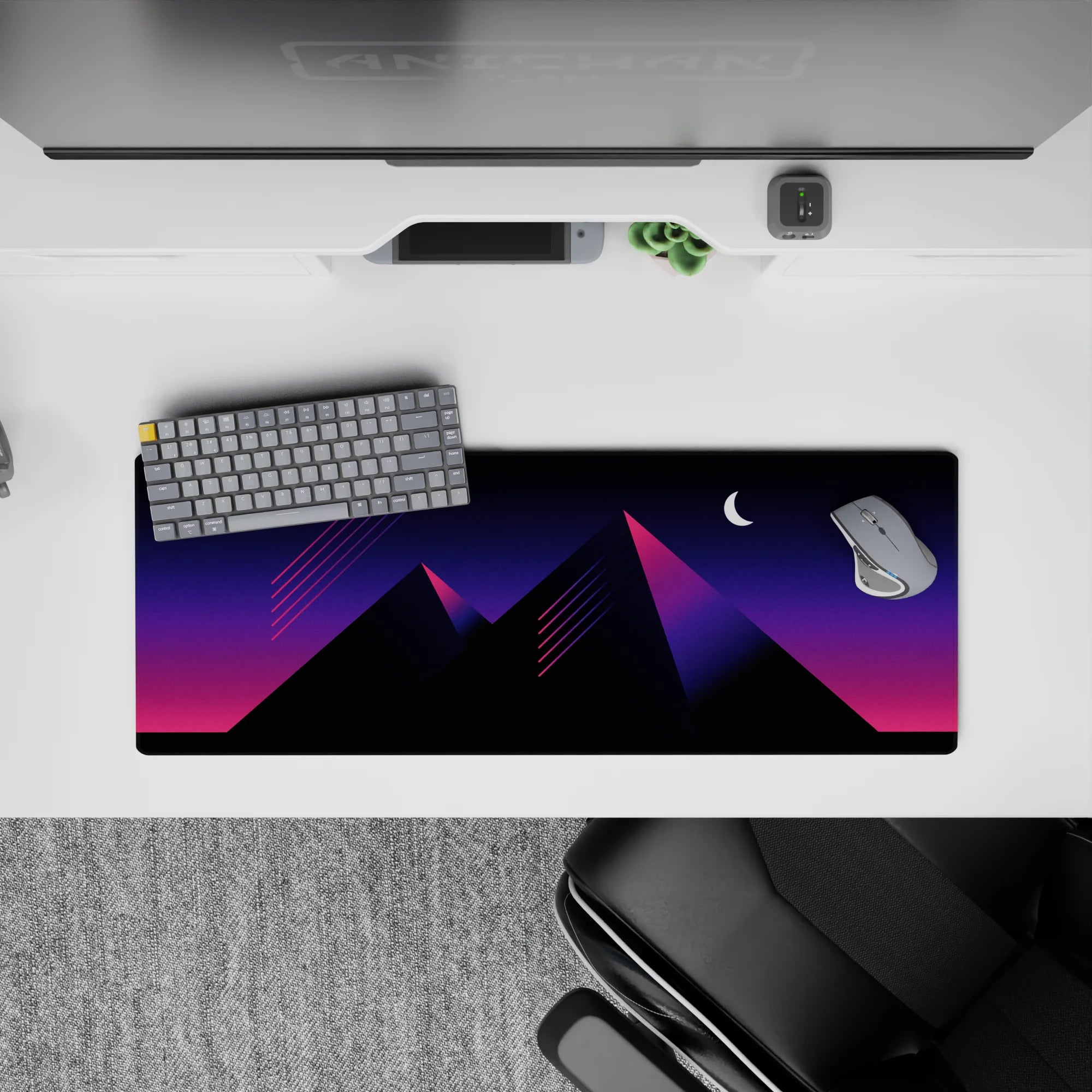 Retrowave-Vaporwave Deskmat | Mousepad | Deskpad - Pyramid Dreams - AniChan